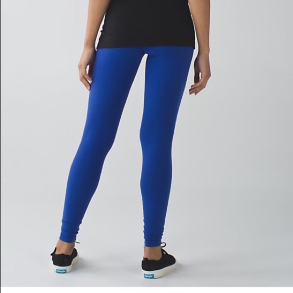 New!Lululemon Sapphire Blue Wunder Under Leggings!